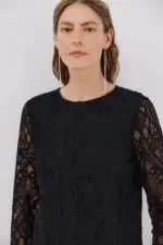 Top guipur manga larga