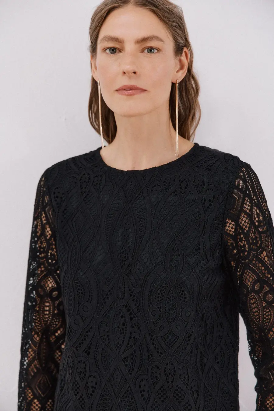 Top guipur manga larga