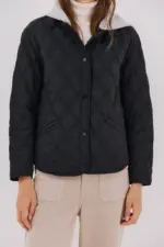 Short anorak hooded sweatshirt