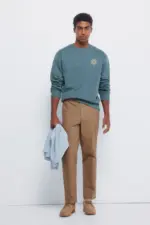 Legend box neck sweatshirt