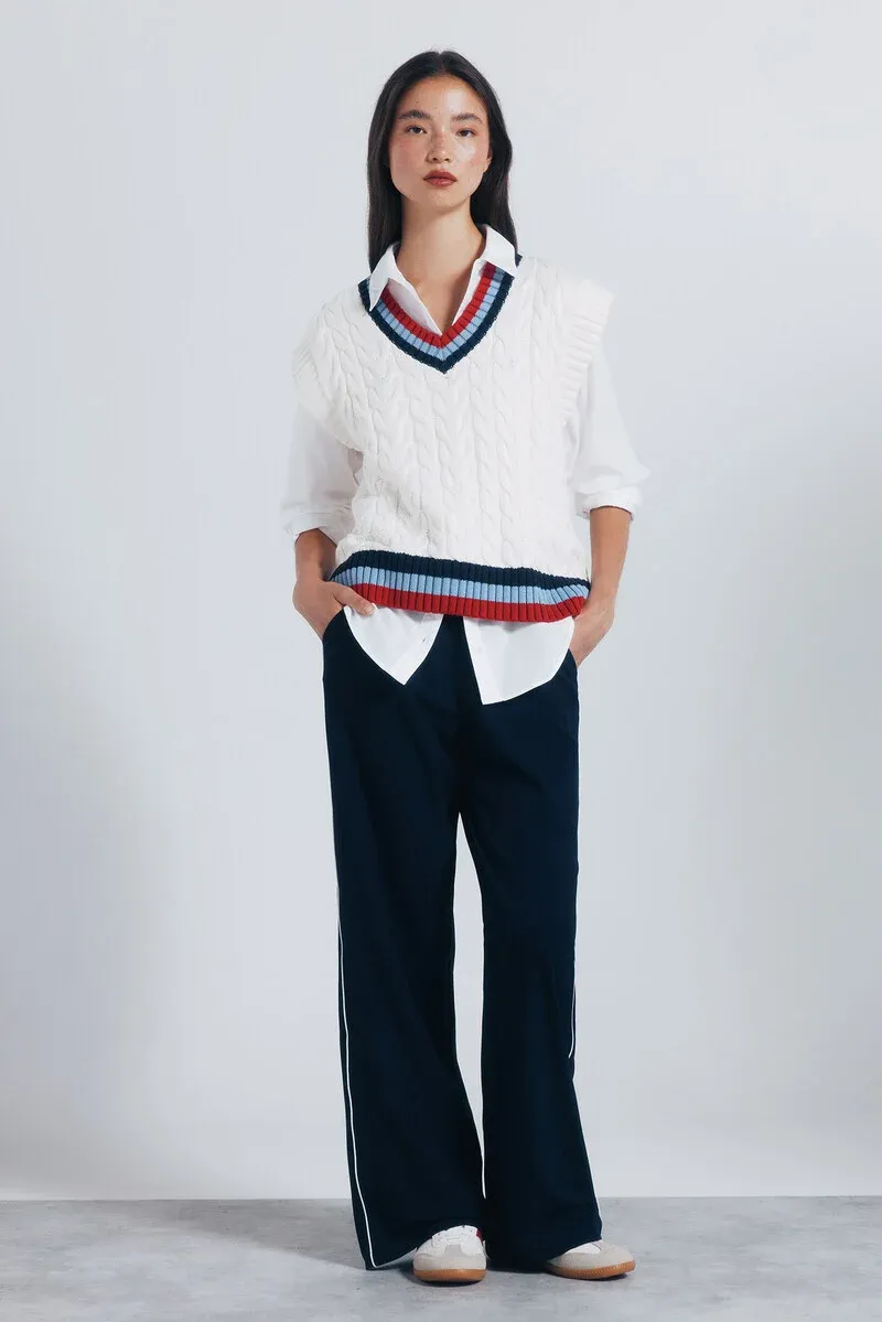 Ribbed contrast vest