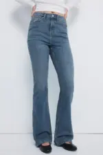 Bootcut jeans