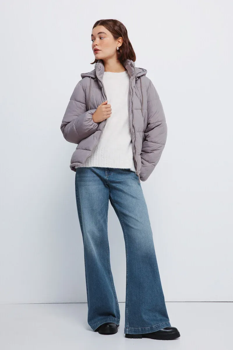 Padded jacket with recycled polyester hood