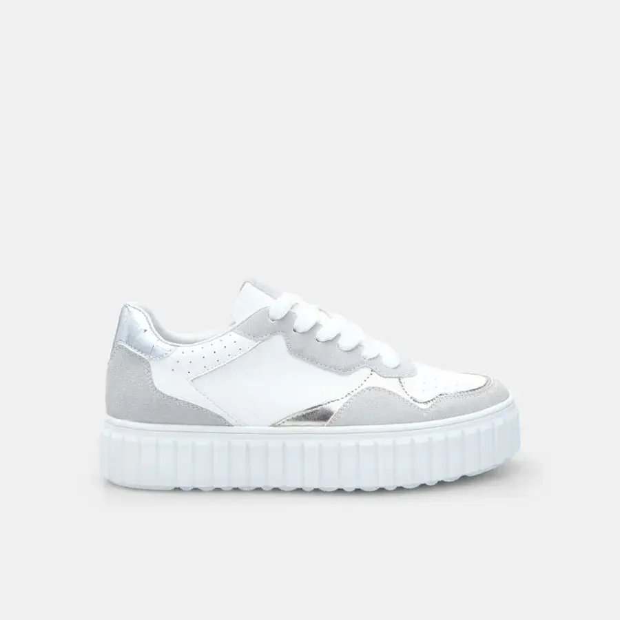 Bata women's sneakers