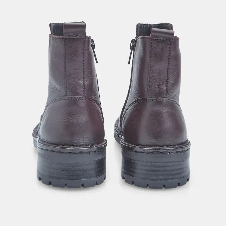 Ankle boot with leather zip for women Bata