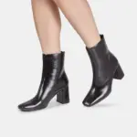 Women's ankle boot with heel and zip Bata