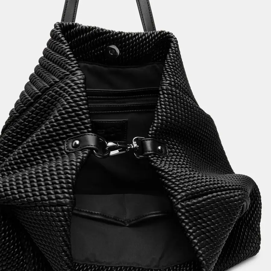 Ladies' textured shopper