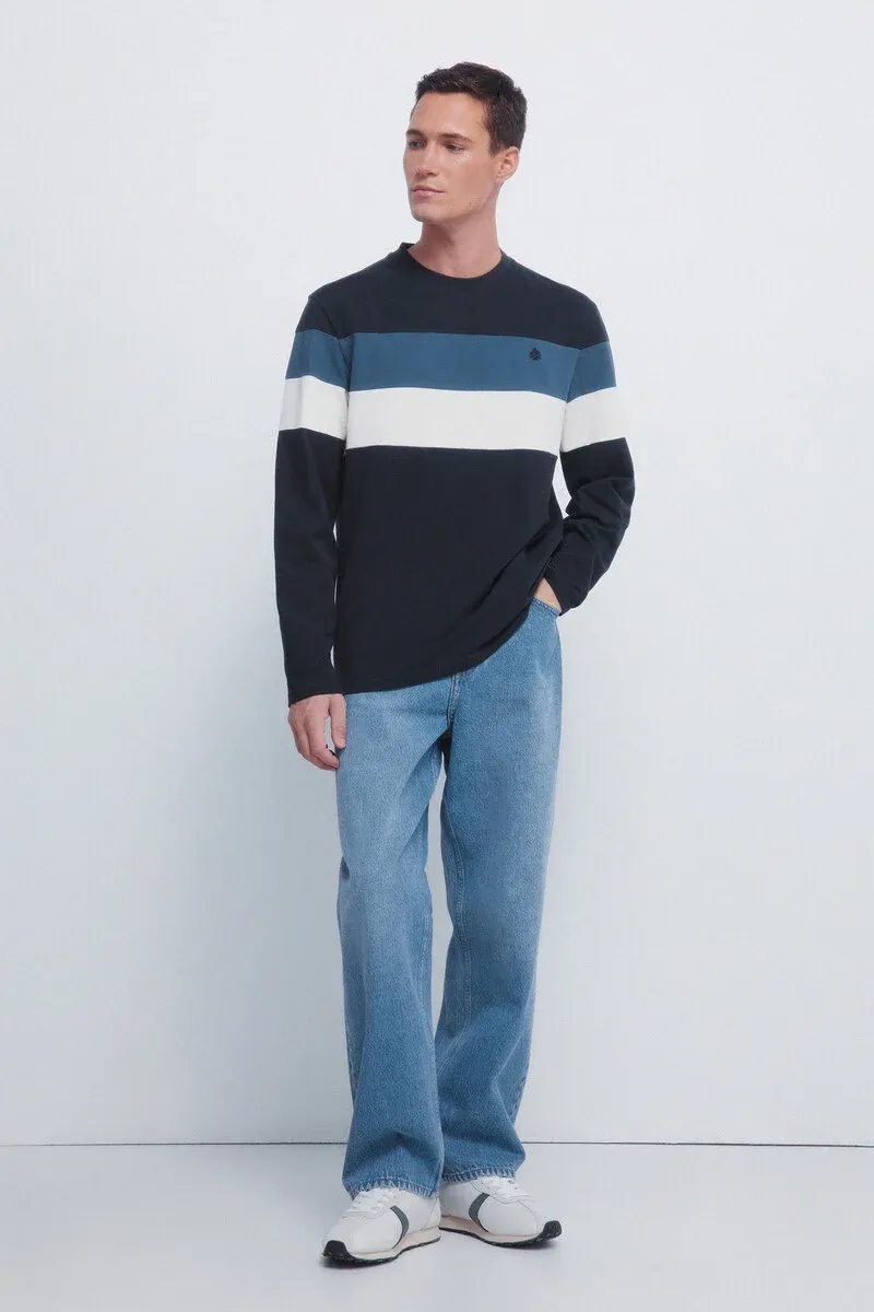 long-sleeved piqué T-shirt with cuts