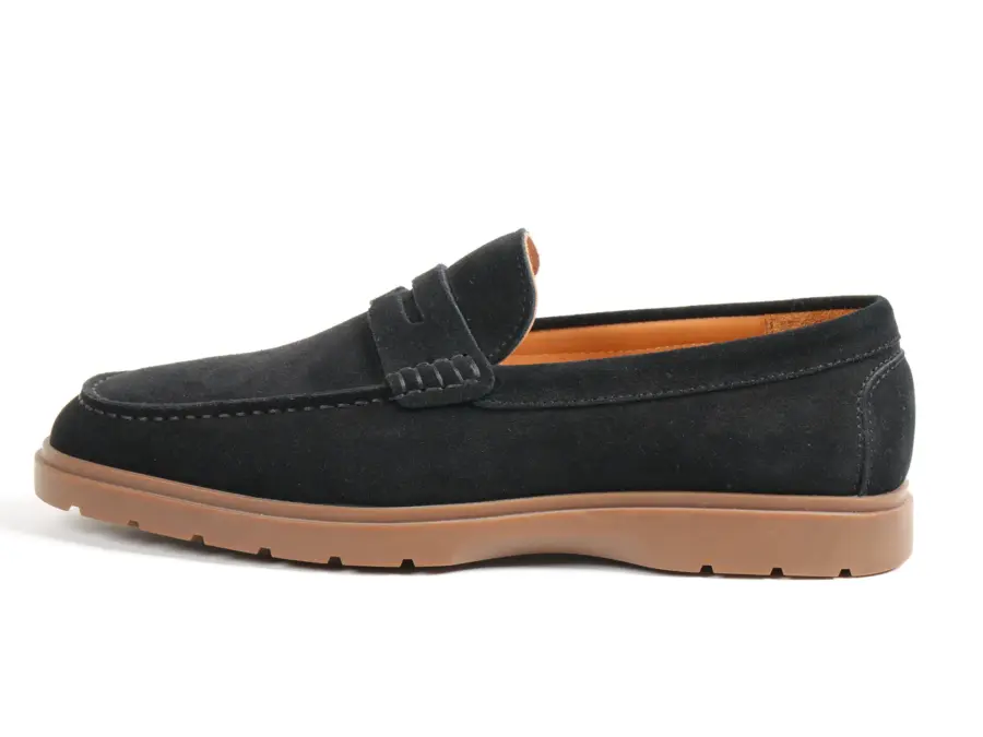 Men’s Suede Loafers – Casual Style