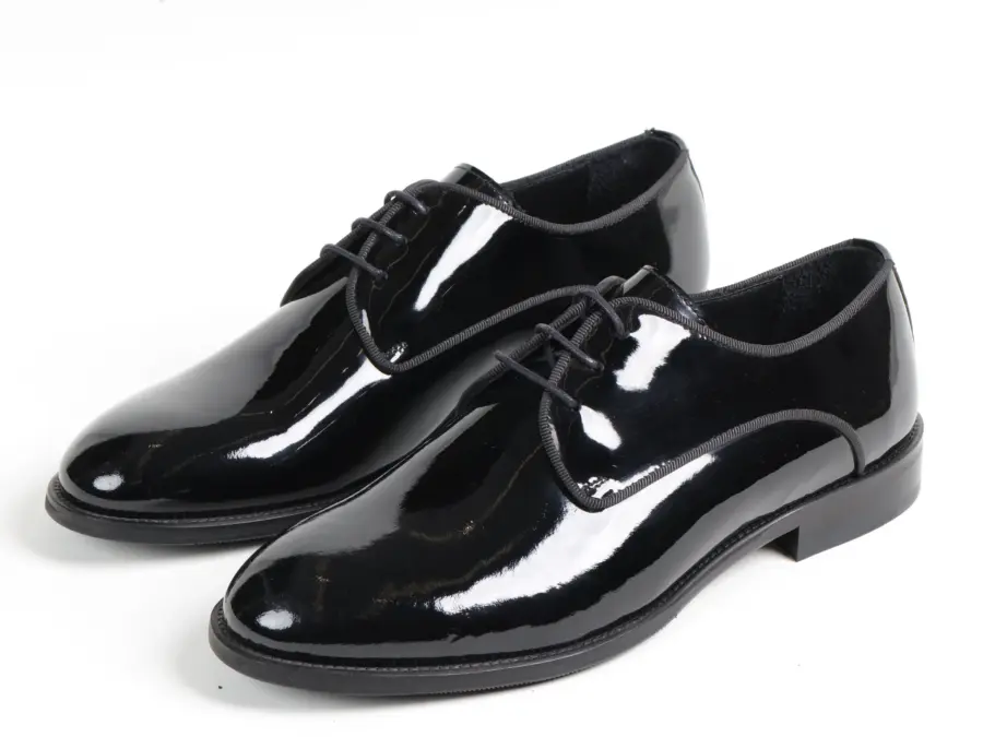 Leopardo – Leather Footwear