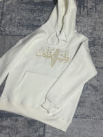 هودي مع تطريز