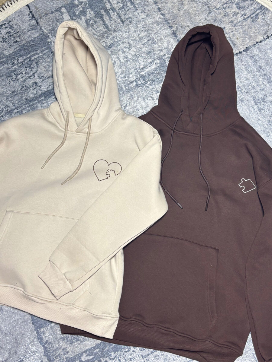 هودي مطرز كبلز