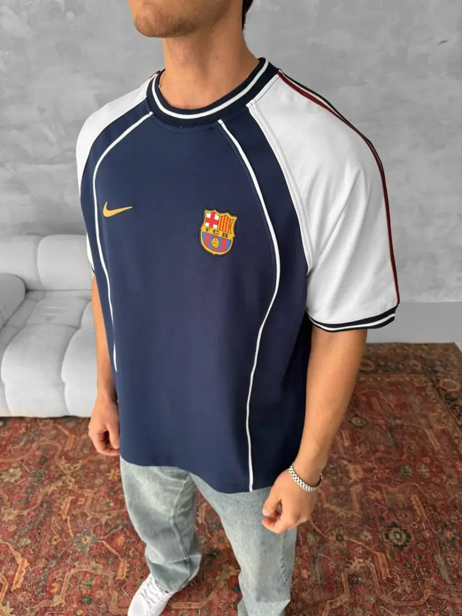 تيشيرت برشلونة