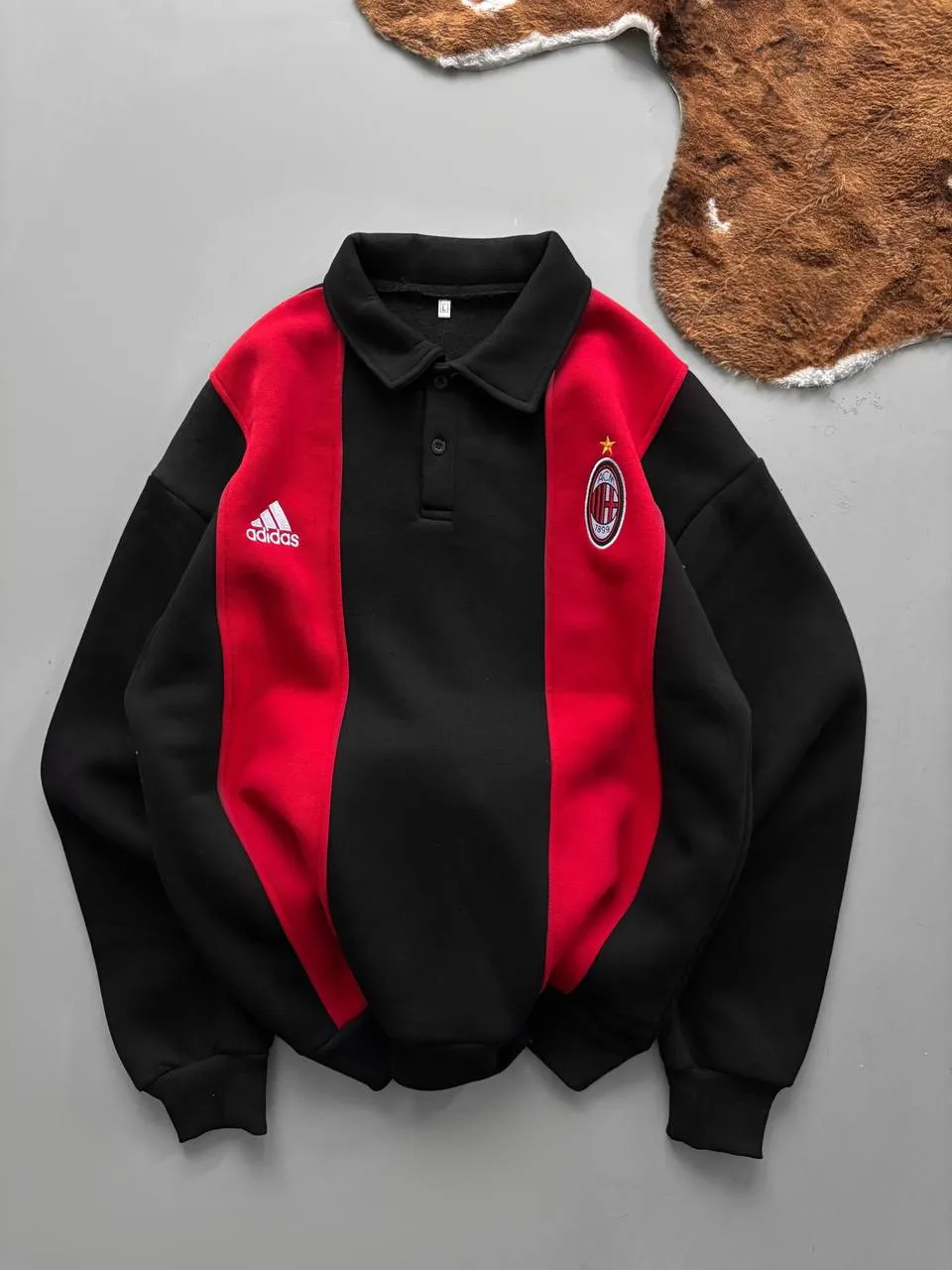 سويت شيرت ميلان - قبة