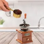 مطحنة قهوة لف خشب