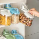 علبة بقوليات بلاستيك شفاف مع غطاء