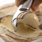معلقة بوظة معدن كبيرة