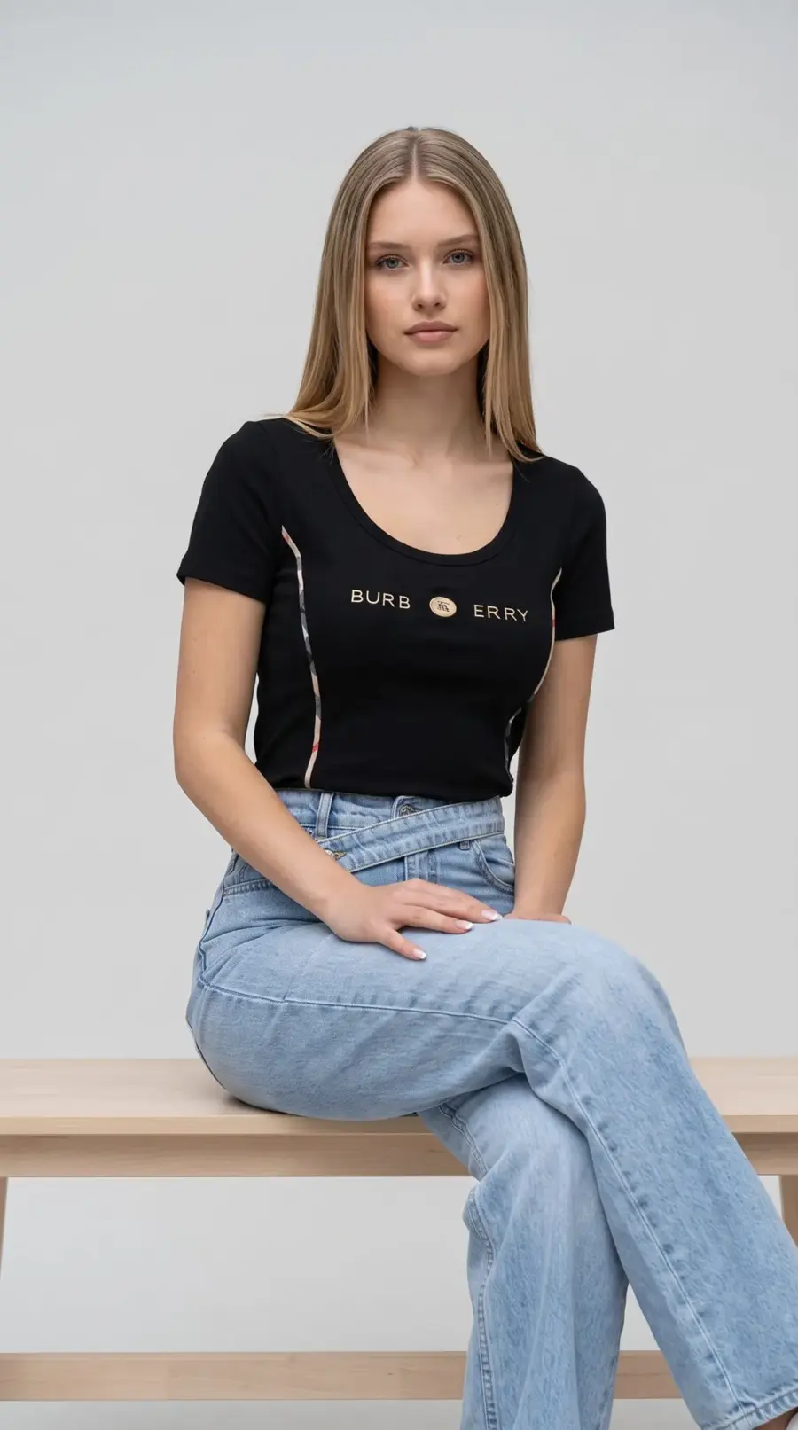 بلوزة بربري BURBERRY