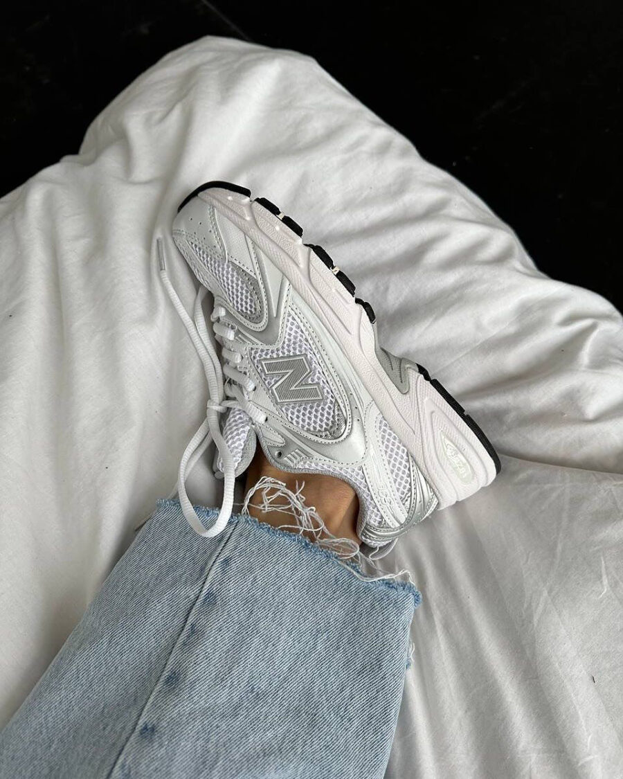 بوط نيو بلانس New Balance