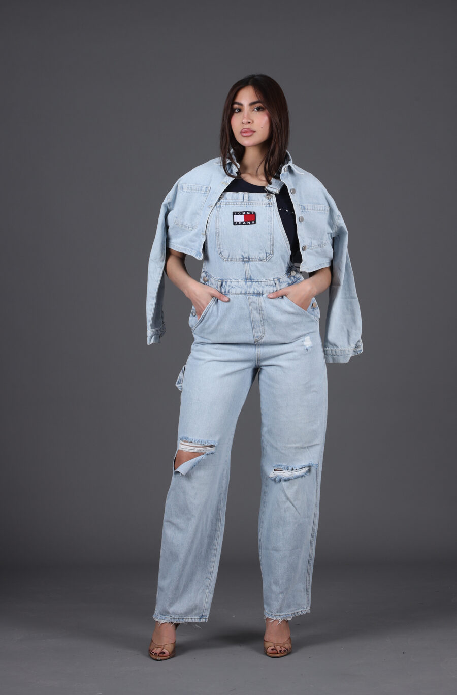 اڤرهول جينز  + جاكيت تومي TOMMY