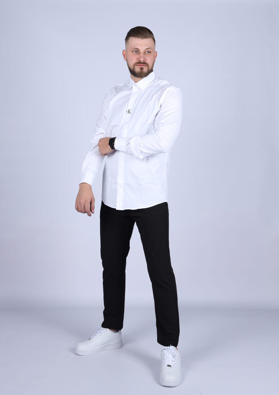 قميص كالفن كلاين CK