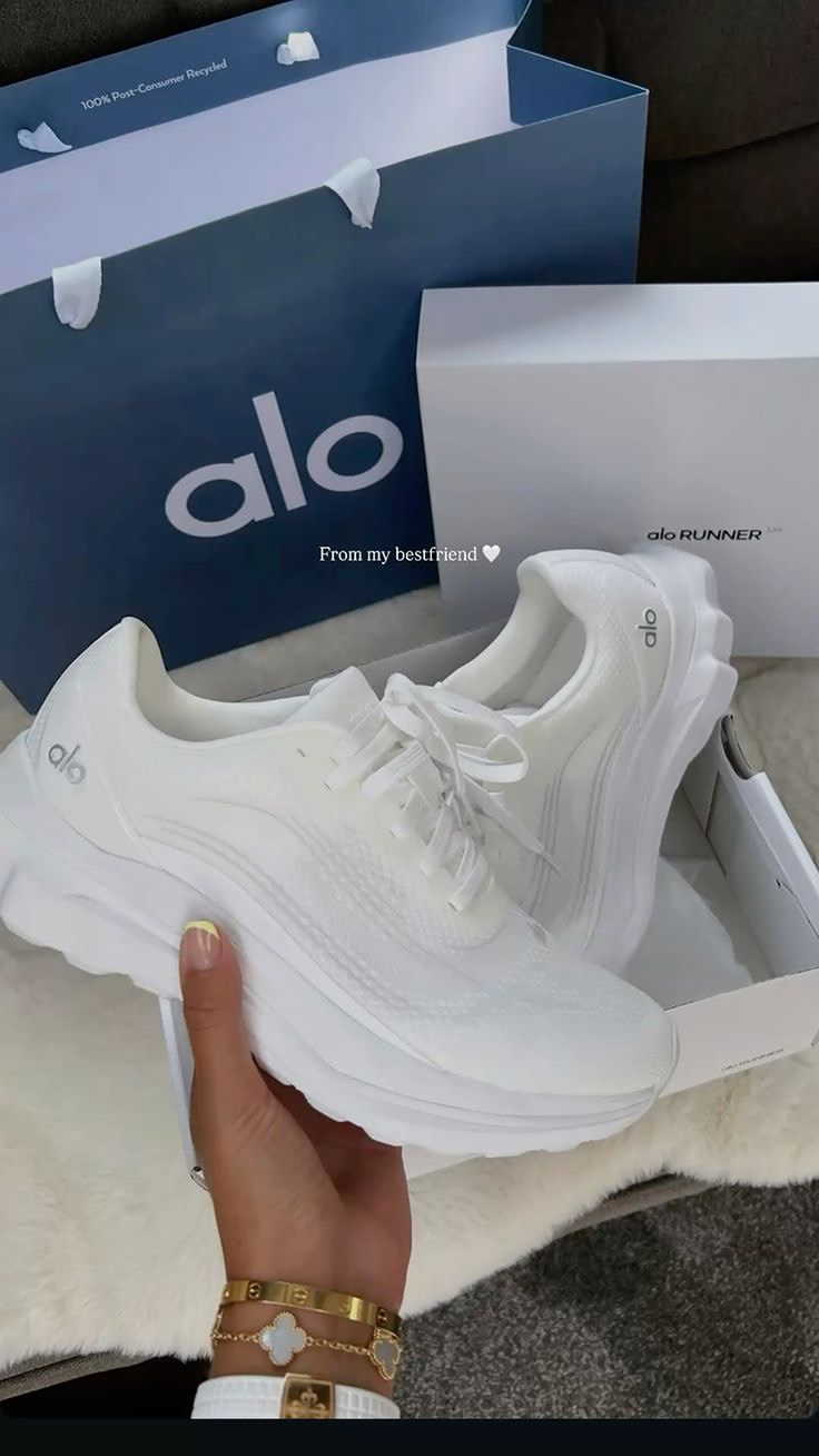 بوط alo – twenty four seven shop