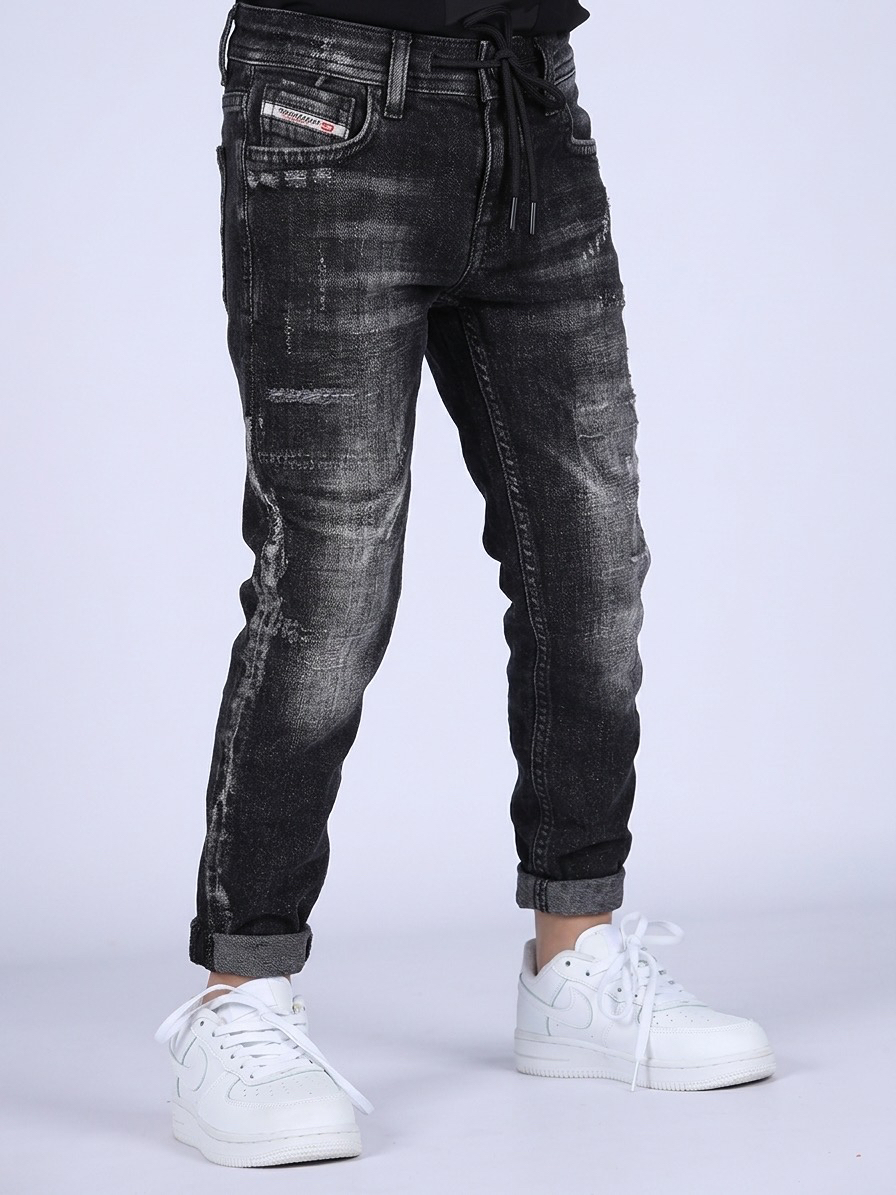 بنطلون جينز ديزل DIESEL