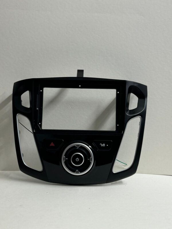 فورد فوكس 2012-2018